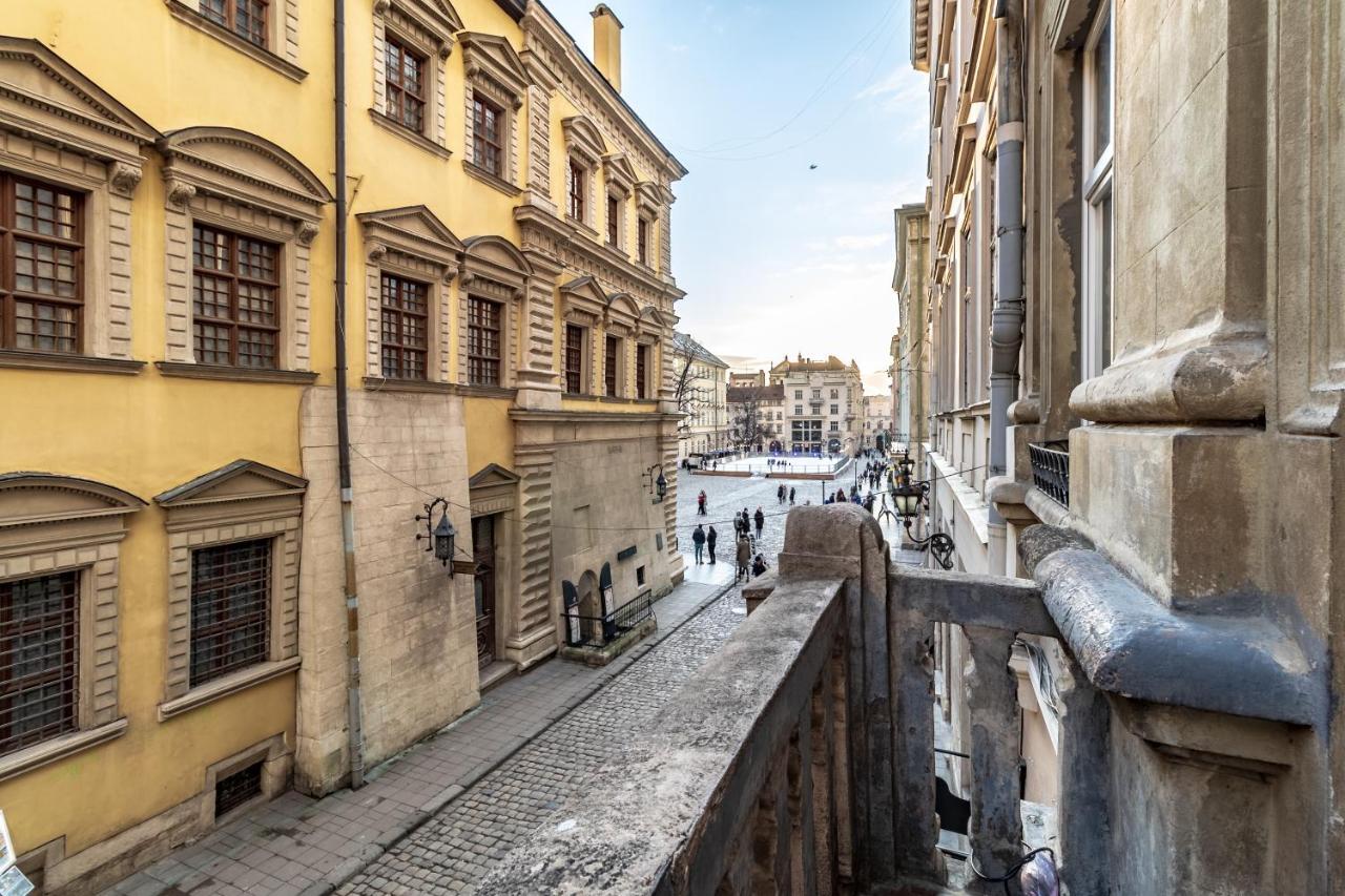 Apartment On Stavropihiiska Street 2 Lviv Exterior foto